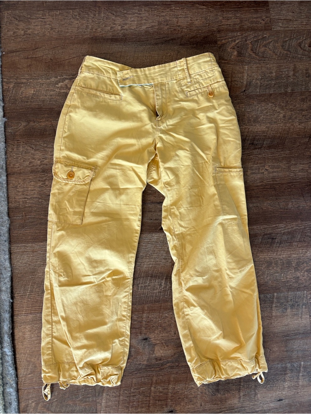 Vintage Y2K cargo pants size medium